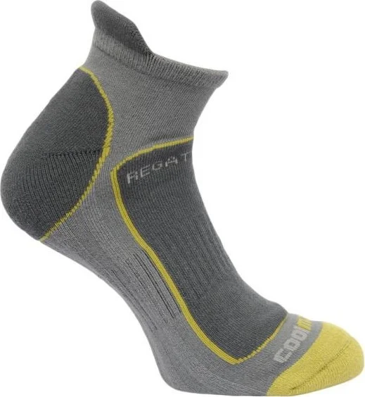 Pánské běžecké ponožky Regatta RMH030 TRAIL RUNNER Granite/Oasis Green Šedá
