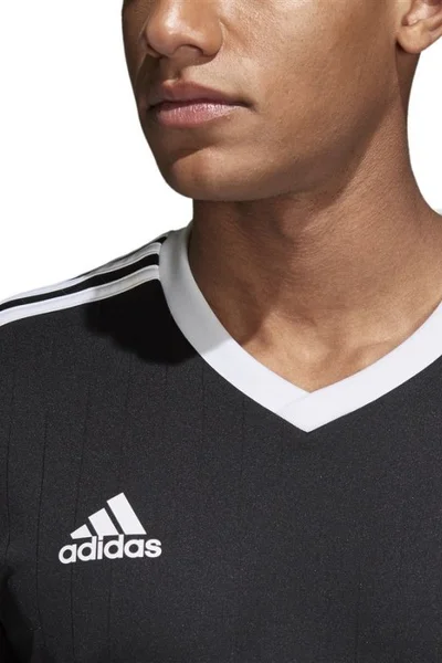 Černé pánské fotbalové tričko Adidas Table 18 CE8934