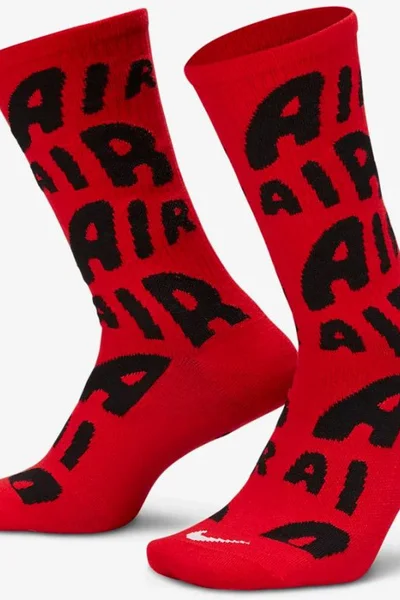 Sportovní červené ponožky Nike Everyday Essential