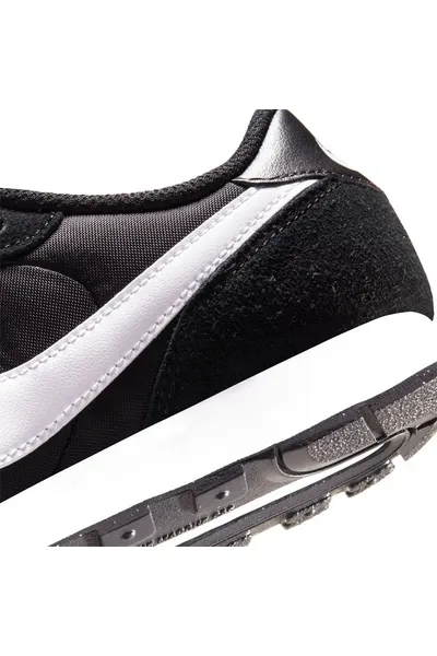 Černé dámské boty Nike MD Valiant W CN8558-002