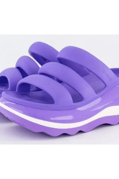 Crocs Mega Crush Pantofle s Trojitým Páskem