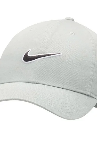 Baseballová čepice Nike s půlkruhovým kšiltem a logem
