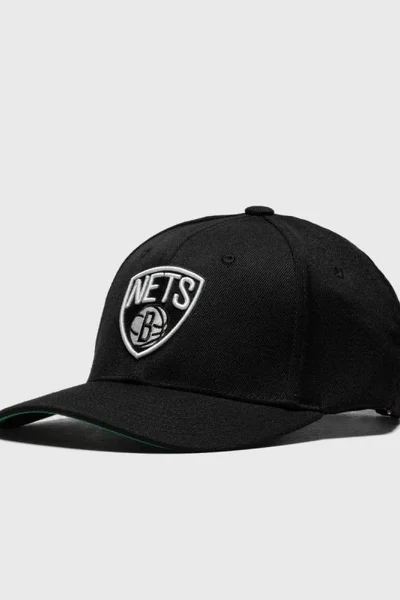 Mitchell & Ness NBA Brooklyn Nets červená Snapback kšiltovka