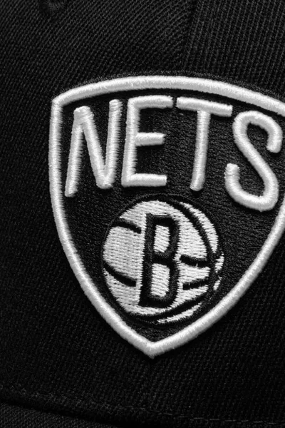 Mitchell & Ness NBA Brooklyn Nets červená Snapback kšiltovka