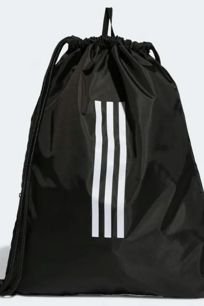 Sportovní taška s logem Adidas