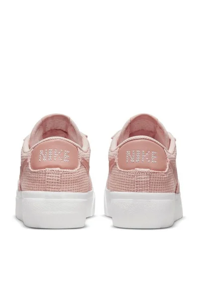 Dámské sportovní boty Nike Blazer Low Platform