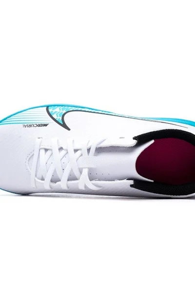 Boty Nike Vapor Club TF Jr dětské kopačky bílé