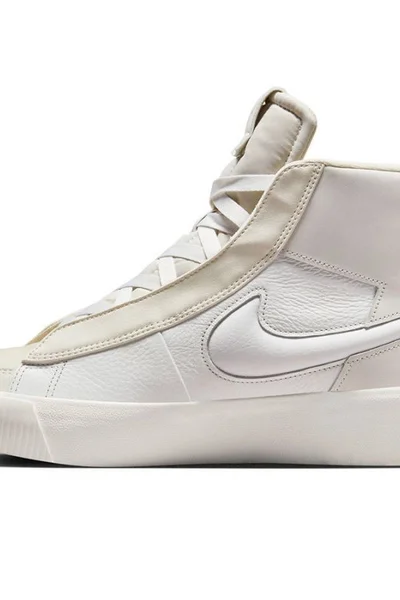 Vítězné dámské boty Nike Blazer Mid