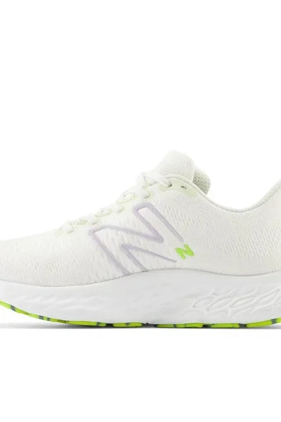 Dámské Běžecké Boty New Balance Evoz v3