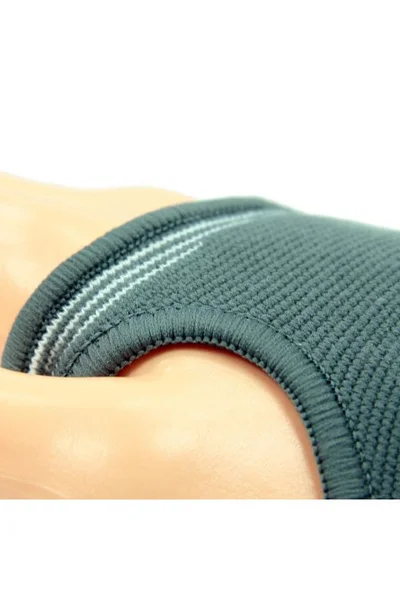 FlexWrap Wrist Support Body Sculpture