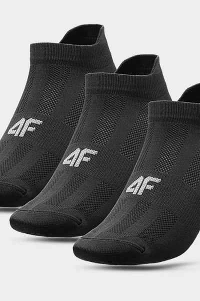Pohodlné sportovní ponožky 4F 3 páry