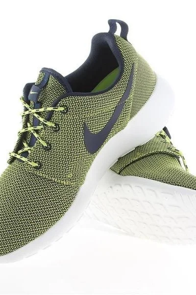 Dámské zelené tenisky Nike Rosherun W 511882-304