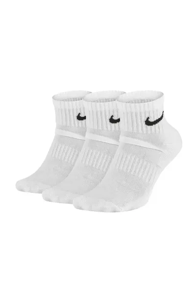 Bílé sportovní ponožky Nike Everyday Cushion Ankle Socks 3Pak M SX7667-100