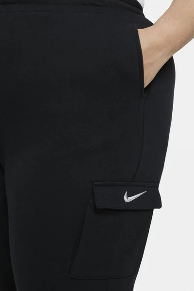 Sportovní kalhoty Swoosh pro ženy od Nike s cargo kapsami a froté úpletem