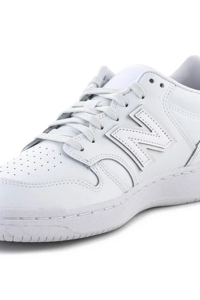 Klasické kožené tenisky New Balance pro sport i volný čas