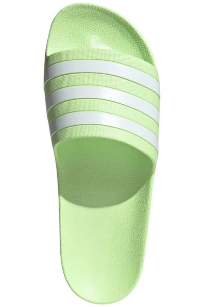 Adidas Adilette Aqua dětské rychleschnoucí žabky zelené