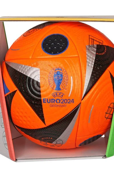 Adidas Zimní Pro fotbalový míč EURO 24