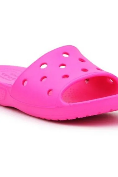 Neonové růžové dětské pantofle - Crocs
