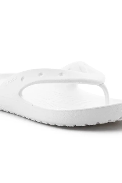 Crocs Classic Flip V2 žabky - pohodlné a stylové letní obutí