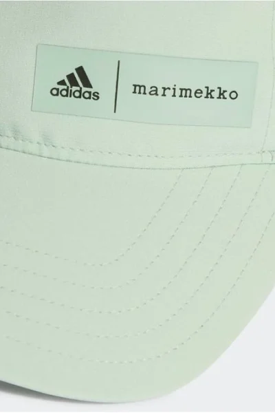 Recyklovaná kšiltovka adidas x Marimekko