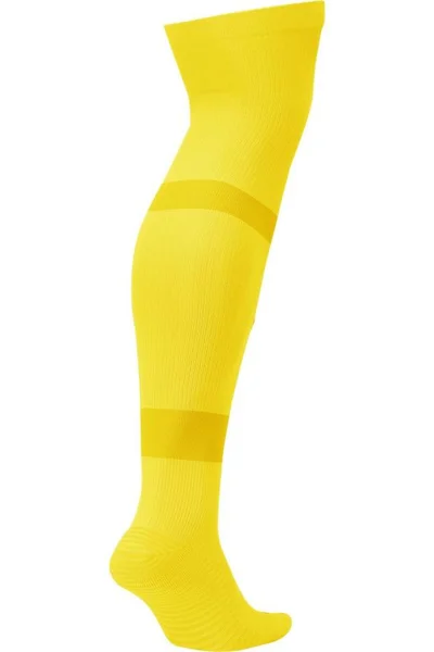 Žluté fotbalové kamaše Nike Matchfit CV1956-719