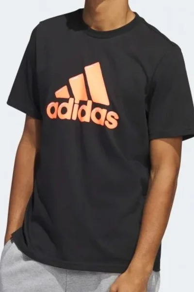 Tričko Adidas Fill Graphic s krátkým rukávem a velkým logem