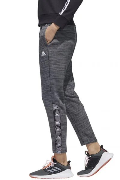 Dámské zúžené tepláky adidas Essentials Tape Pant šedé