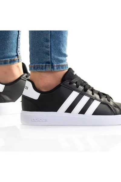 Boty pro děti adidas Grand Court K Jr - černé