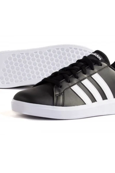 Boty pro děti adidas Grand Court K Jr - černé