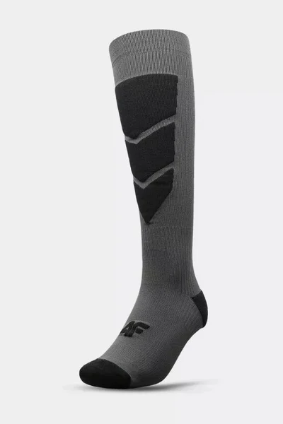 Lyžařské ponožky 4F - pro pohodlné nošení na sjezdovce