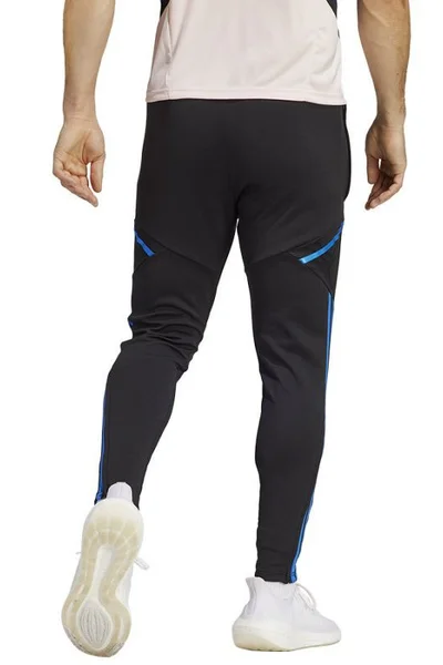Pánské kalhoty Manchester United s technologií Aeroready od Adidas