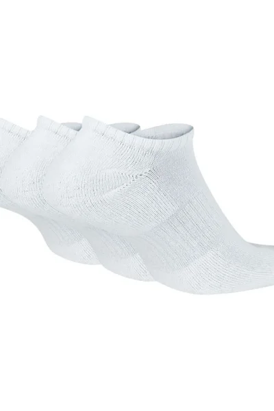 Bílé kotníkové ponožky Nike Everyday Cushion No Show 3Pak M SX7673-100