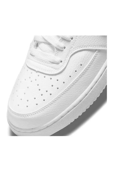 Tenisky Nike Court Vision Low bílé - zimní kolekce