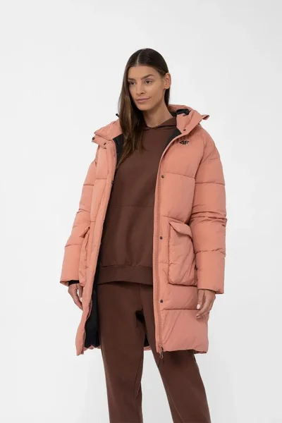 Dámský Zimní Kabát 4F v Pudrovo-Růžové