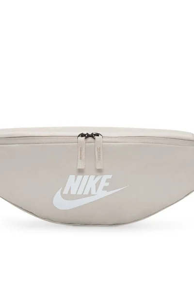 Ledvinka NIKE Heritage Waistpack bílá s nastavitelným popruhem