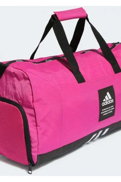 Sportovní taška adidas pro trénink i soutěže