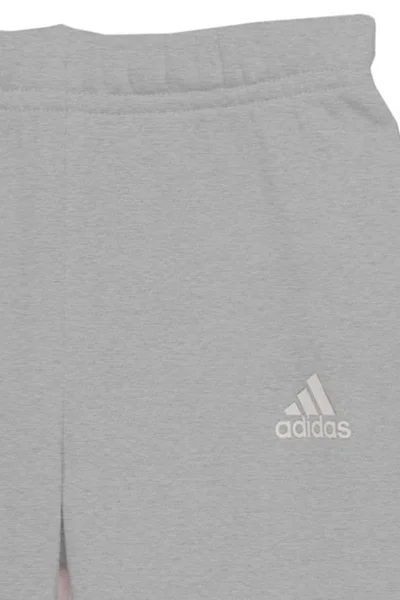 Růžová dětská adidas mikina s šedými kalhotami