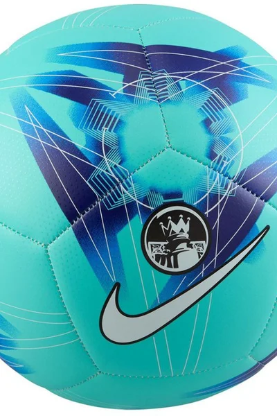 Fotbalový míč Nike Premier League tyrkysový na trávník