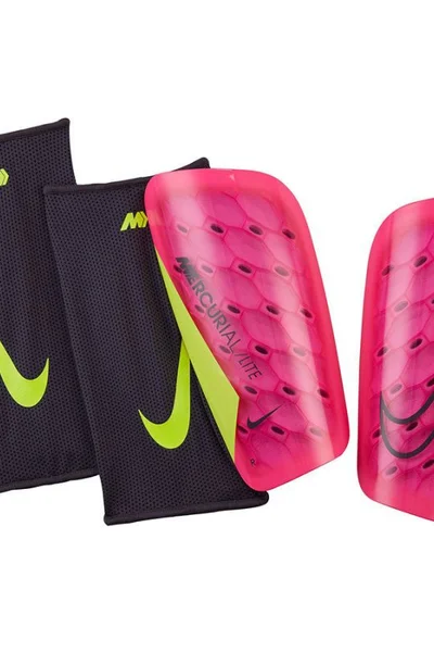 UltraShield fotbalové chrániče Nike