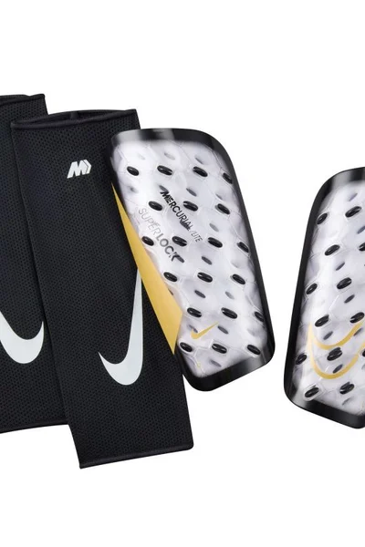 Fotbalové chrániče Nike Mercurial se SuperLock technologií