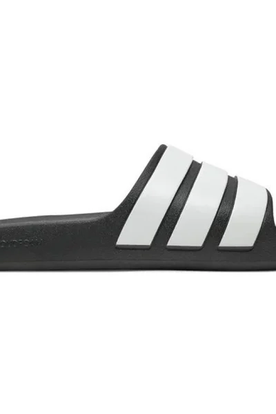 Žabky adidas Adilette Flow – pohodlné a stylové