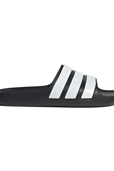 Žabky adidas Adilette Flow – pohodlné a stylové