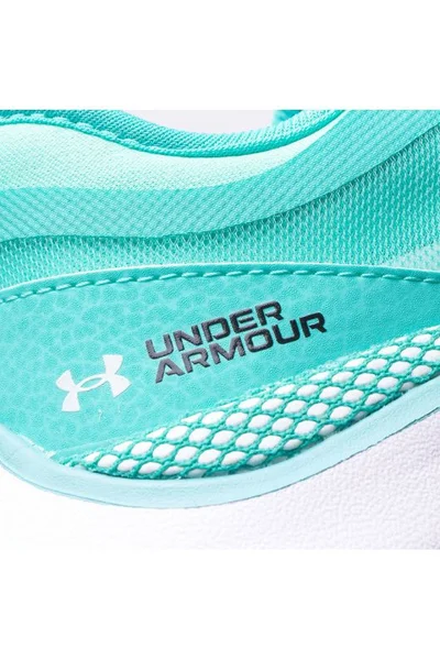 Dámské běžecké boty W HOVR Omnia  Under Armour